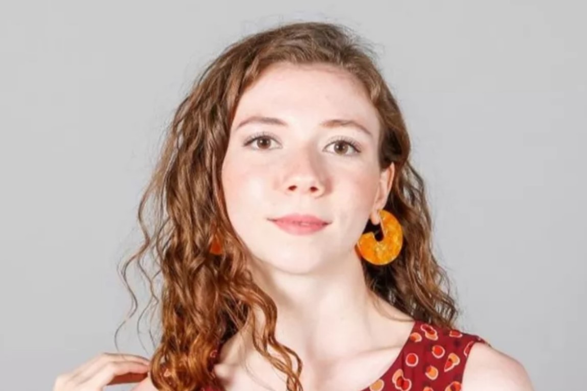 Ece Yüksel Ece Yüksel