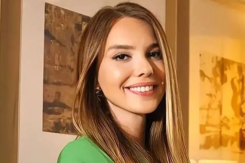 Selen SoyderSelen Soyder Selen SoyderSelen Soyder