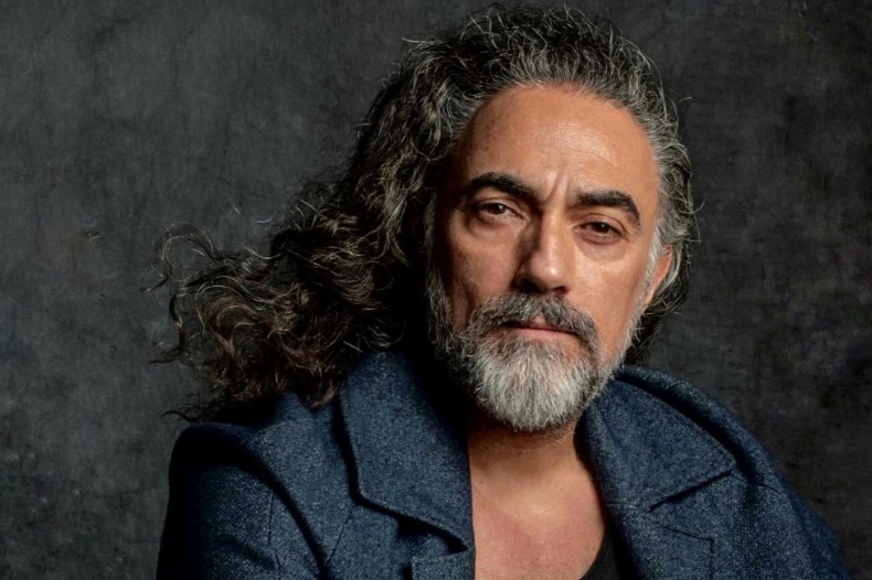 Selim BayraktarSelim Bayraktar Selim BayraktarSelim Bayraktar