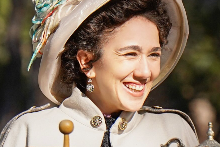 Yağmur Başkurt hangi okuldan mezun?