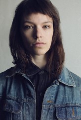 Chloe Caemmerer fotoğrafı