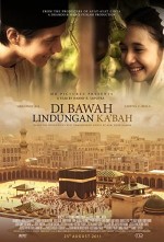 Di Bawah Lindungan Ka'bah (2011) afişi