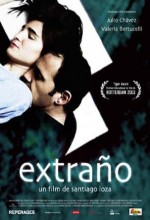Extraño (2003) afişi