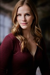 Kristen Kaster fotoğrafı