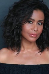 Mirlande Amazan fotoğrafı