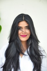 Nimra Bucha fotoğrafı