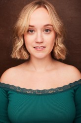 Roxanne Stathos fotoğrafı