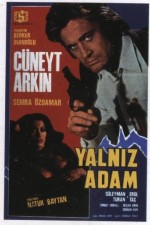 Yalnız Adam (1974) afişi