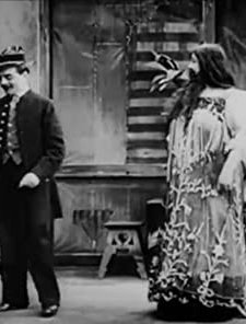 Amoureux de la femme à barbe