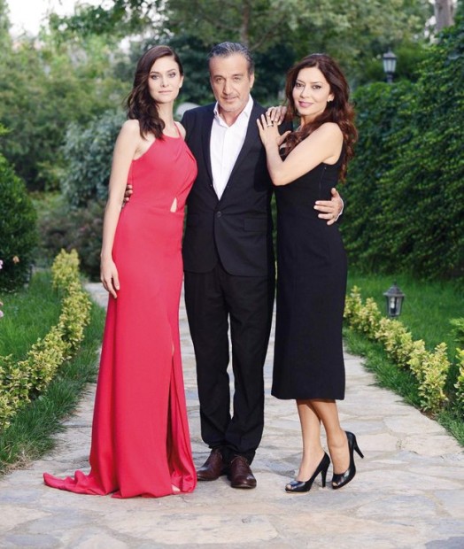 Aşk ve Günah (2015) afişi Aşk ve Günah (2015) afişi