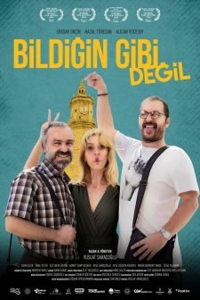 Bildiğin Gibi Değil (2024) afişi