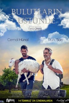 Bulutların Üstünde (2022) afişi