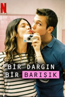 Bir Dargın Bir Barışık (2023) afişi