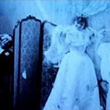 Coucher de la mariée (1896) afişi