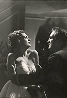 Cuando Levanta La Niebla