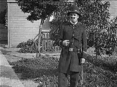 Double Crossed (1914) afişi Double Crossed (1914) afişi