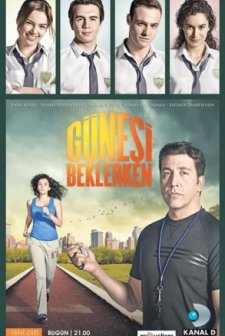 Güneşi Beklerken (2013) afişi