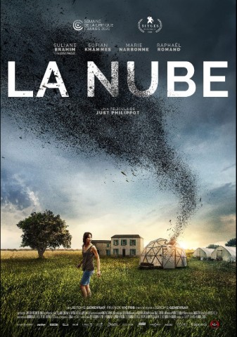 La Nuée (2020) afişi La Nuée (2020) afişi