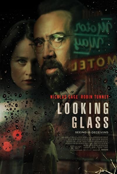 Looking Glass (2018) afişi Looking Glass (2018) afişi