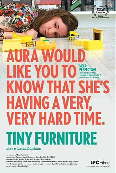 Tiny Furniture (2010) afişi Tiny Furniture (2010) afişi