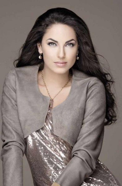 Barbara Mori Fotoğrafı