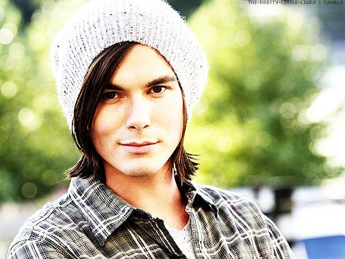 Tyler Blackburn Fotoğrafları 9