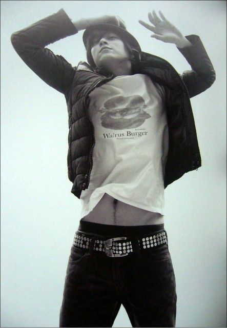 Kang Dong-won Fotoğrafı