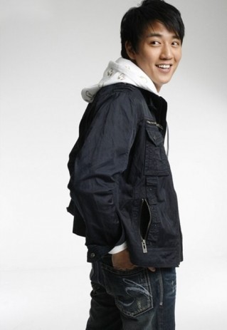 Kim Rae-Won Fotoğrafı