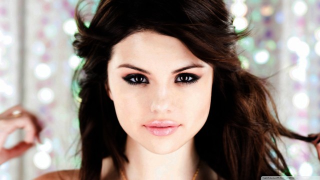 Selena Gomez Fotoğrafları 4531