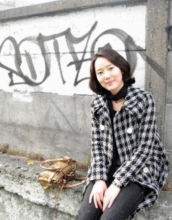 Yoon Jin-seo Fotoğrafları 81