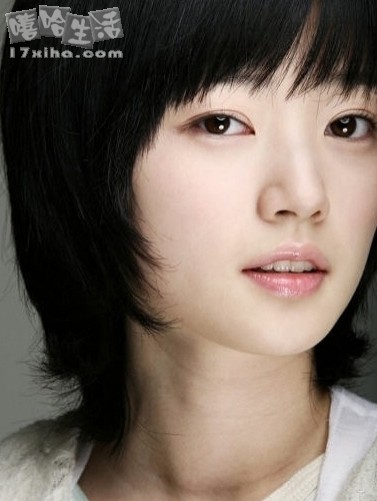 Song Ha-yoon Fotoğrafları 28