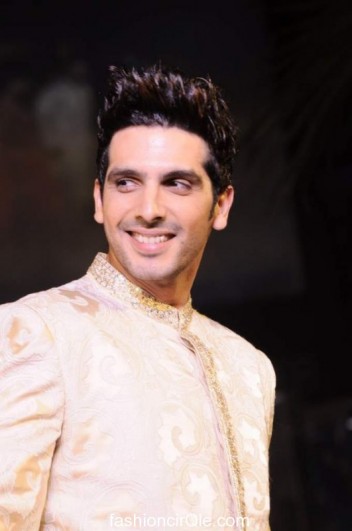 Zayed Khan fotoğrafı