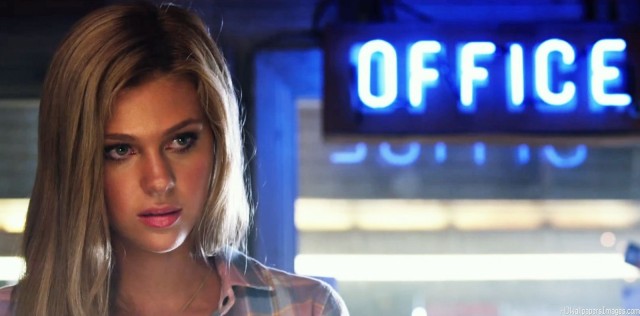 Nicola Peltz fotoğrafı