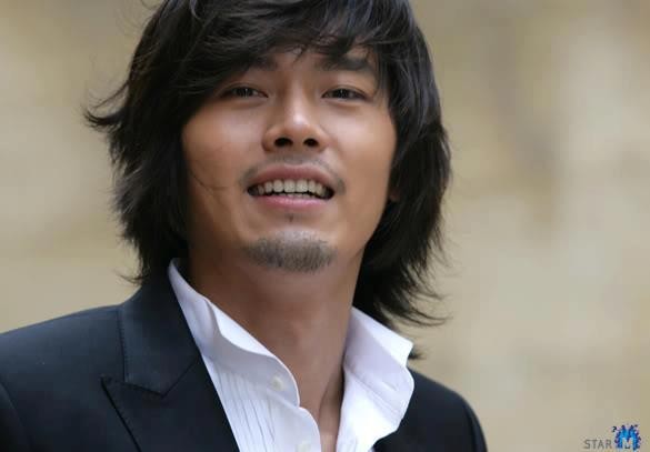 Hyun Bin Fotoğrafı
