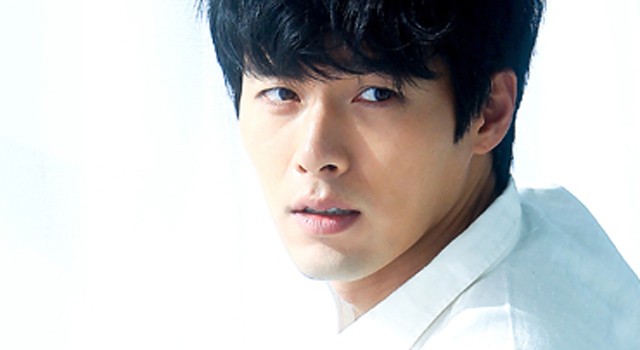 Hyun Bin Fotoğrafı