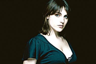 Antje Traue Fotoğrafları 2