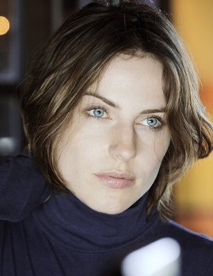 Antje Traue Fotoğrafları 15