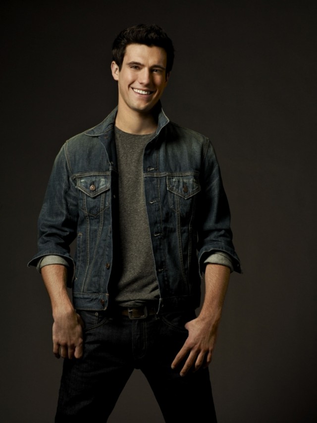 Drew Roy Fotoğrafları 15