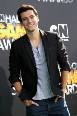 Drew Roy Fotoğrafları 37