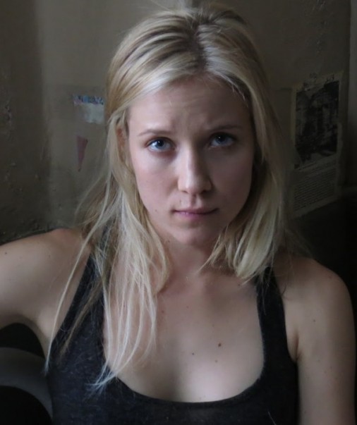 Jessy Schram Fotoğrafı