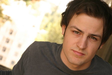 Tyler Hynes Fotoğrafı