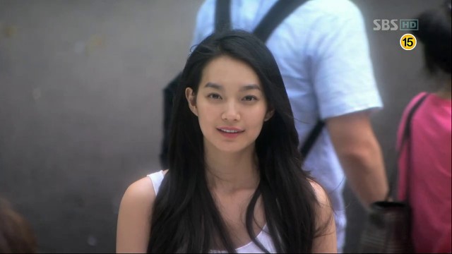 Shin Min-a Fotoğrafı
