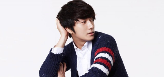 Jung Il Woo Fotoğrafı