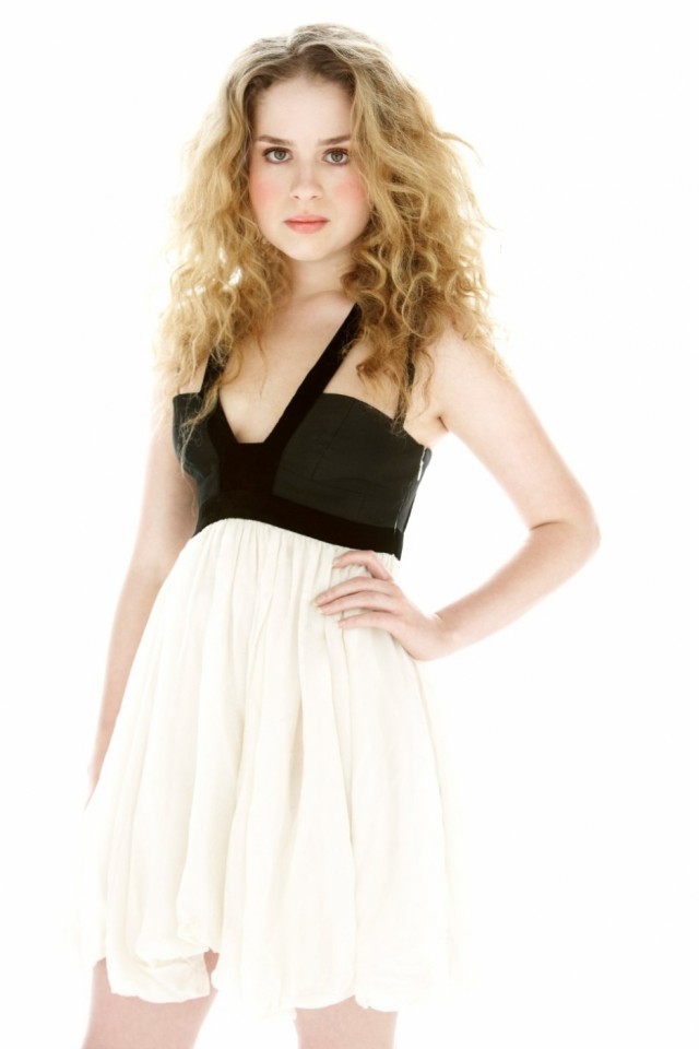 Allie Grant Fotoğrafları 4