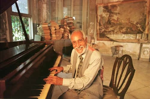 Rubén Gonzalez Fotoğrafı