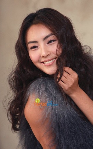 Hong In-young Fotoğrafı