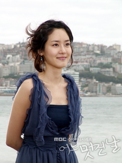 Sung Yu-Ri Fotoğrafı