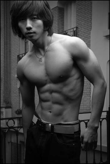 Ki Tae-Young Fotoğrafı