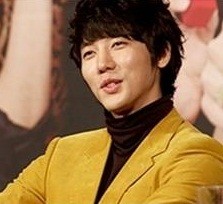 Ki Tae-Young Fotoğrafı