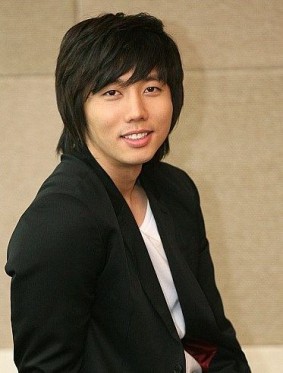 Ki Tae-Young Fotoğrafı